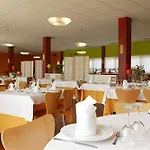 Amalurra Ecohotel & Retreat Center ホテル Laiseca
