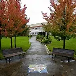 Amalurra Ecohotel & Retreat Center Hotel Laiseca