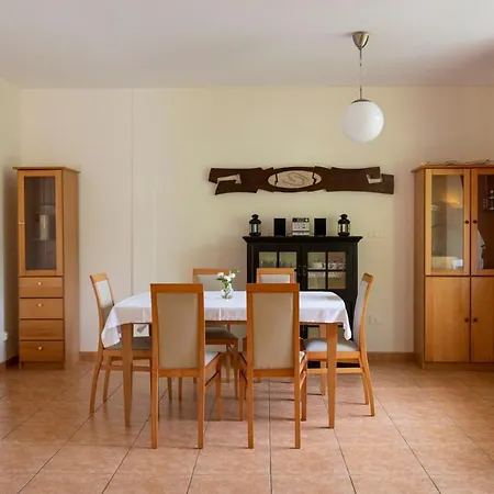 Amalurra Ecohotel & Retreat Center Hotel