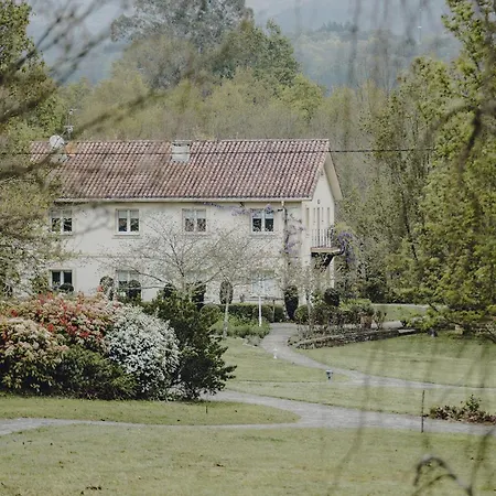 Amalurra Ecohotel & Retreat Center Hotel Laiseca