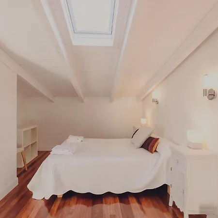 Amalurra Ecohotel & Retreat Center Laiseca