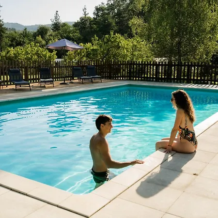 Amalurra Ecohotel & Retreat Center Laiseca