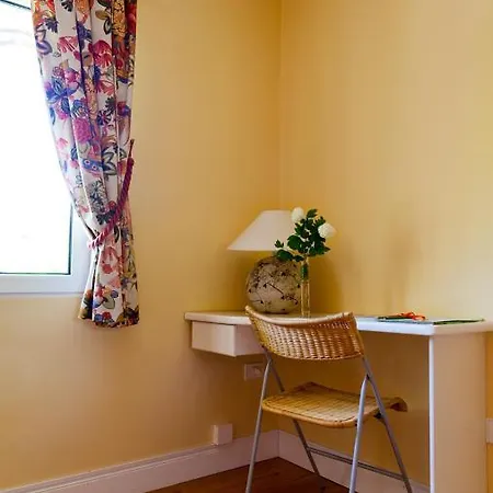 Amalurra Ecohotel & Retreat Center ホテル Laiseca