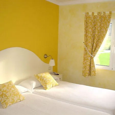 Amalurra Ecohotel & Retreat Center ホテル Laiseca