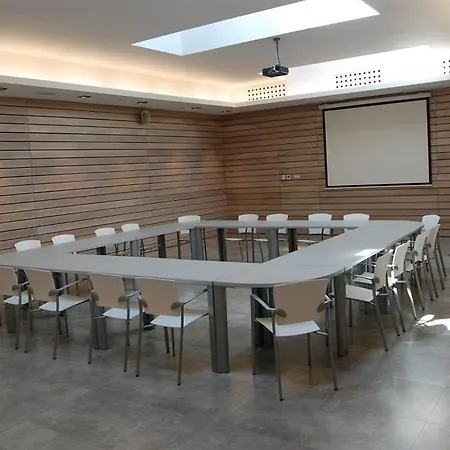 Amalurra Ecohotel & Retreat Center * Laiseca