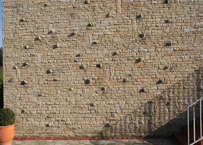 Amalurra Ecohotel & Retreat Center *