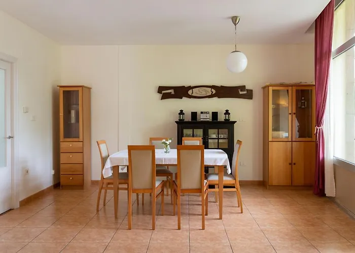 Amalurra Ecohotel & Retreat Center Hotel