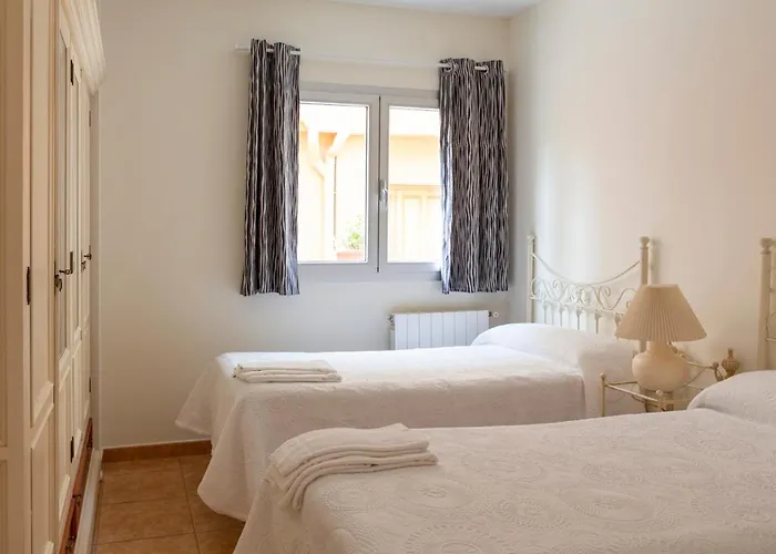 Amalurra Ecohotel & Retreat Center