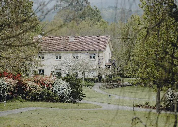 Amalurra Ecohotel & Retreat Center Hotel Laiseca