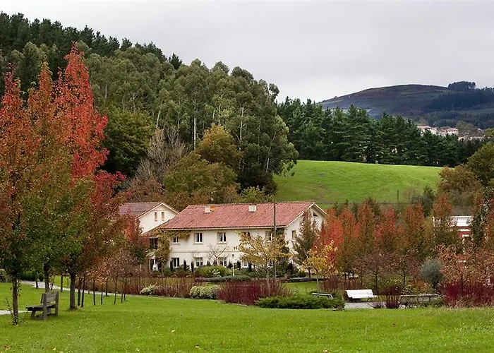 Amalurra Ecohotel & Retreat Center 酒店 Laiseca